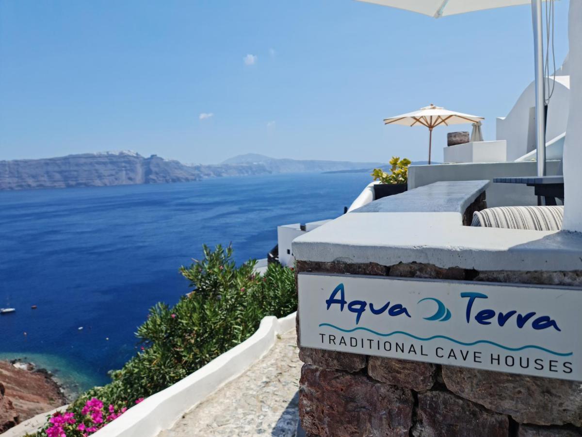 Two-Bedroom Villa Caldera View