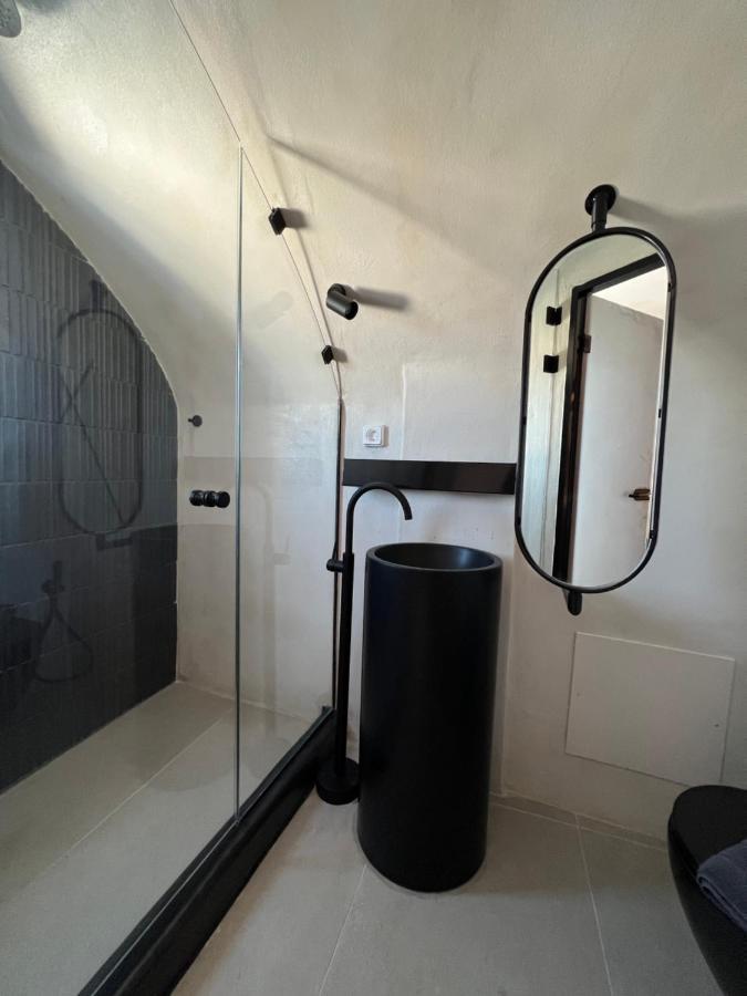 Junior Suite Outdoor Hot Tub Sea View