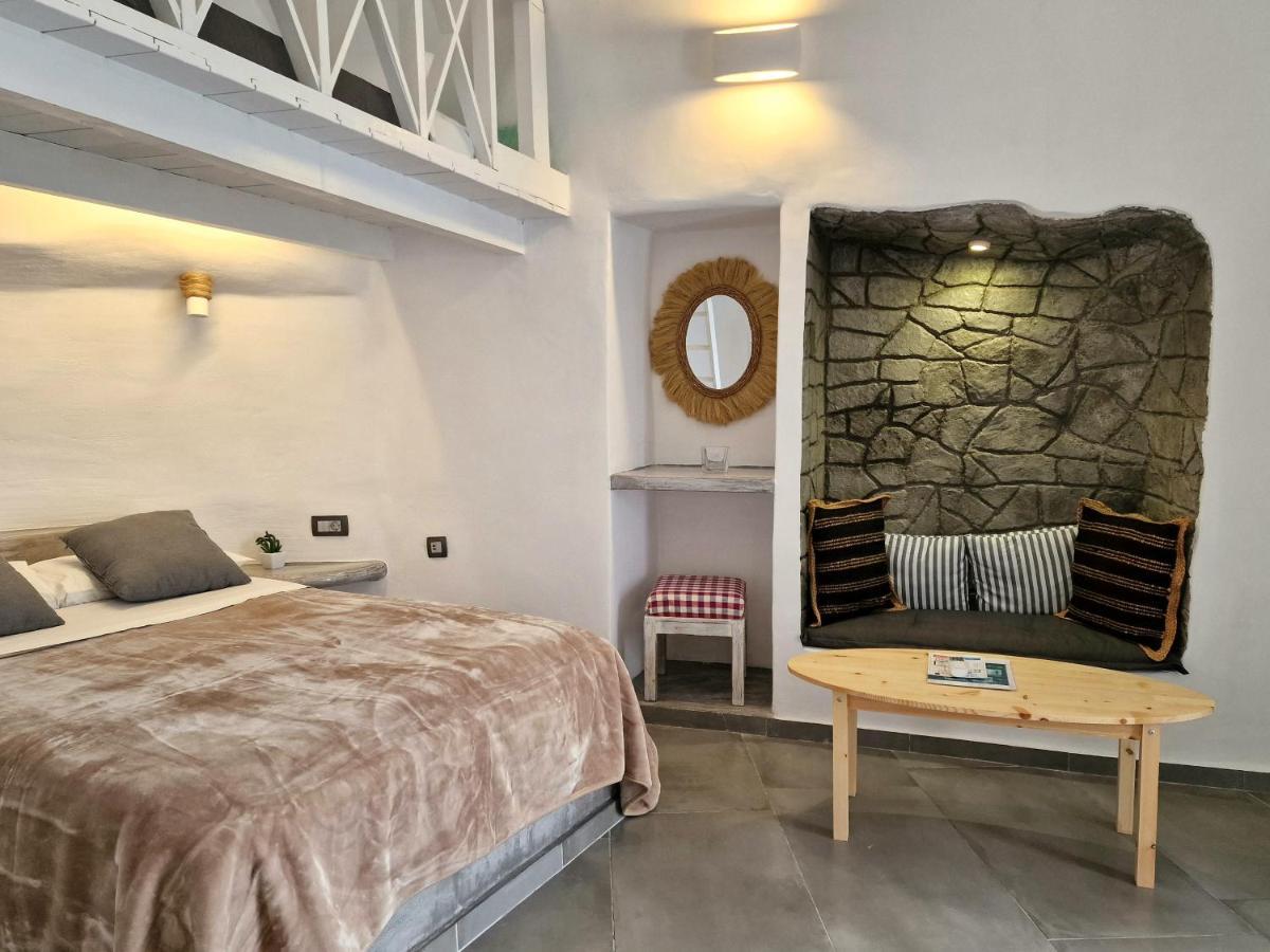Loft Two Bedroom House Caldera View