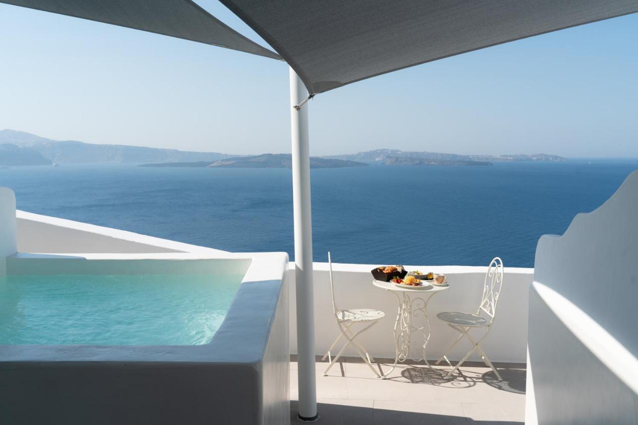 Superior Suite Caldera-Sea View Private Outdoor Hot Tub