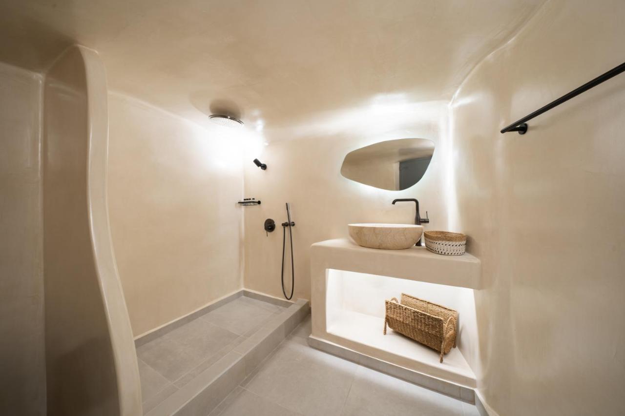 Junior Suite Caldera-Sea View Private Outdoor Hot Tub