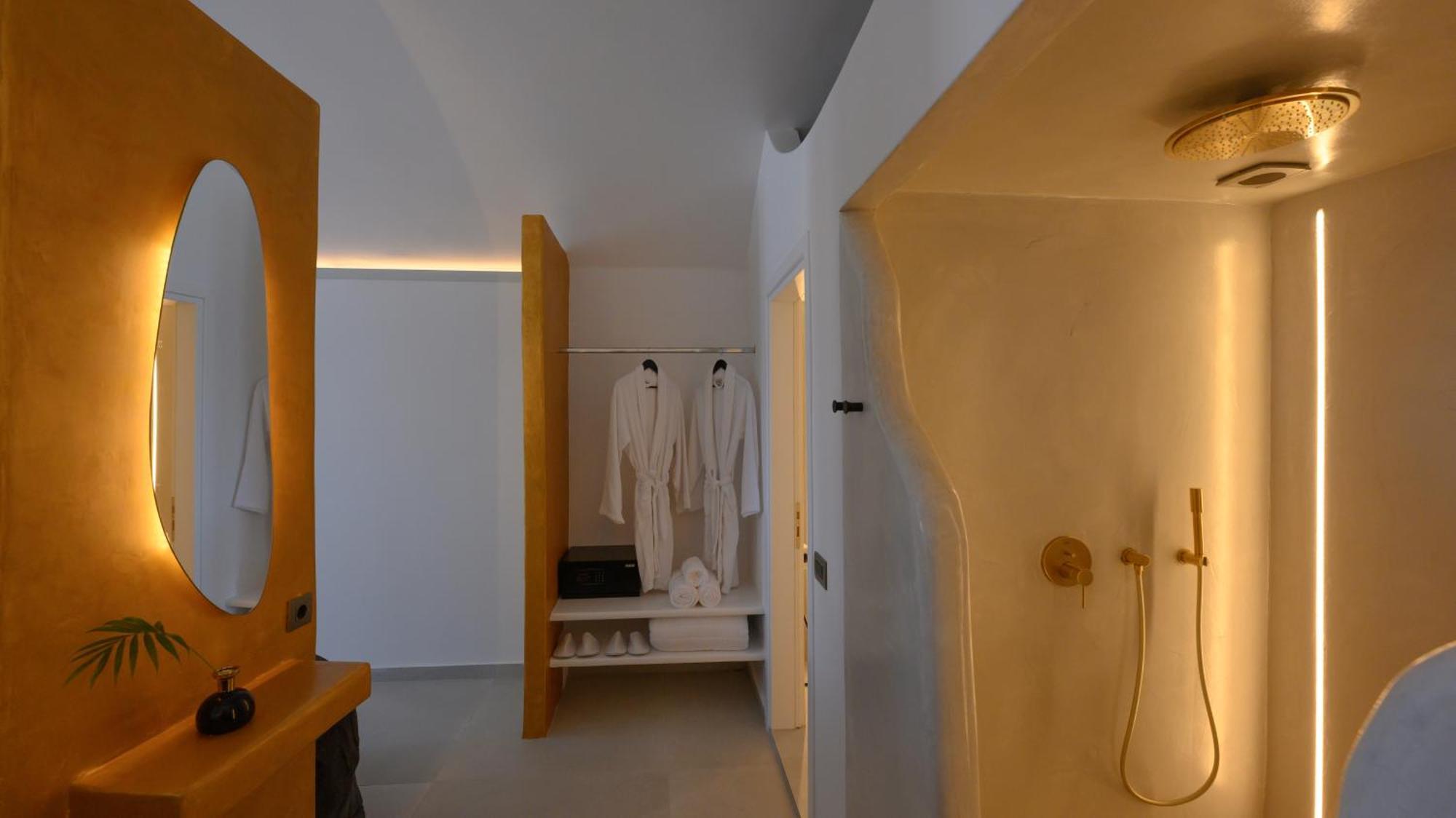 Dome Suite Heated Plunge Pool