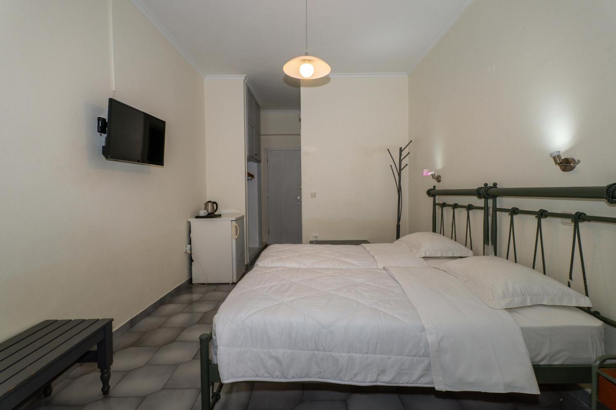 Economy Twin Room