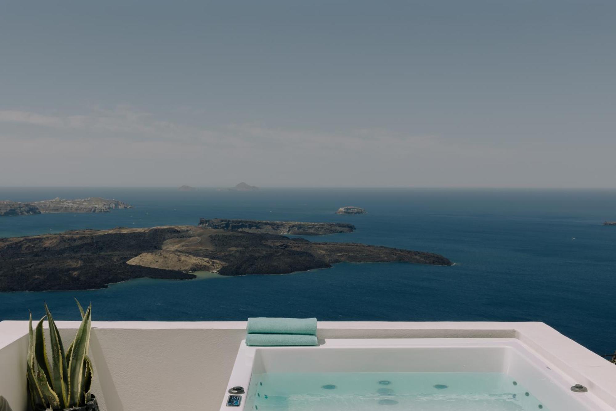 Double Room Caldera View & Outdoor Hot Tub