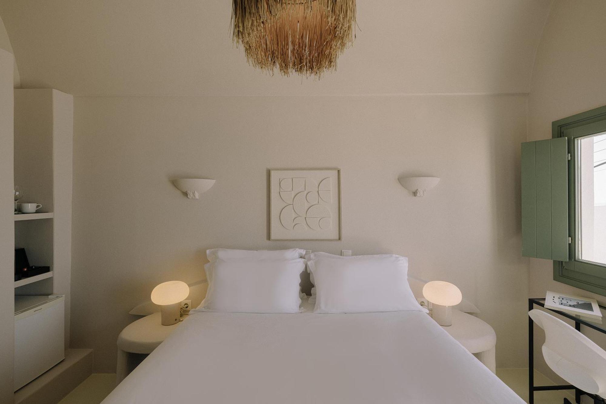 Double Room Partial Caldera View