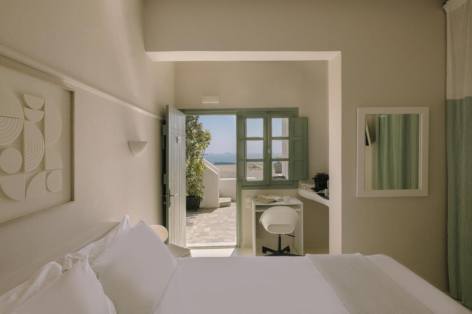 Double Room Partial Caldera View
