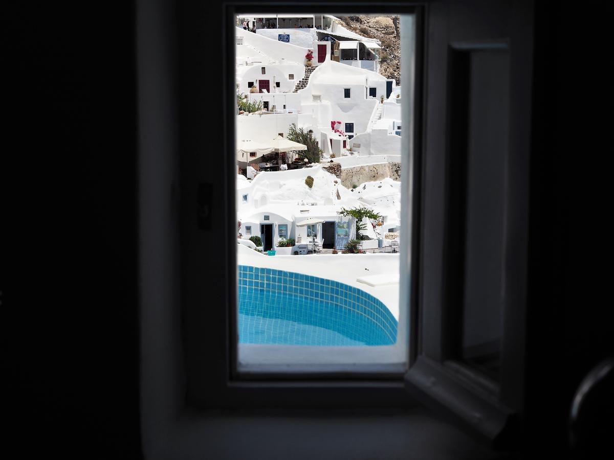 Two-Bedroom Villa Caldera View