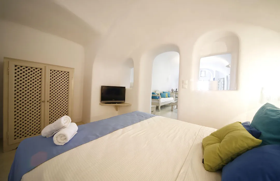 Chroma Suites-1