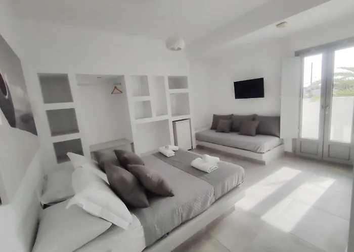 Sandy'S Infinity Resort Perissa 