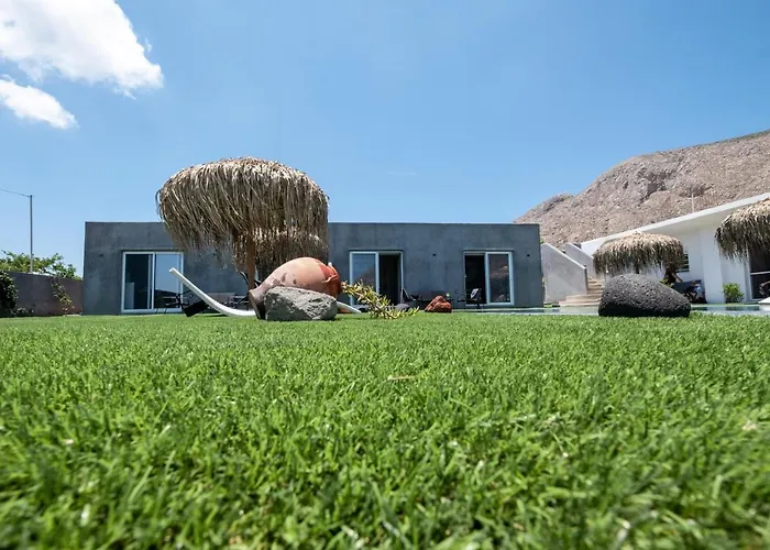 Sagma Villas With Pool Perissa 
