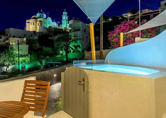 Pet friendly Anila Suites Fira 