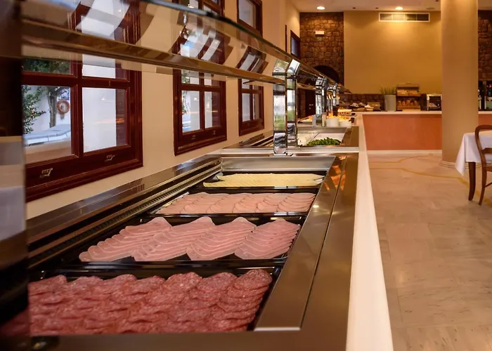 Resorts in Perissa (Santorini)