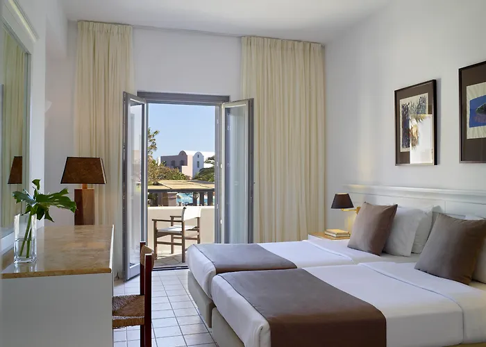 Hotel a Perivolos (Santorini)