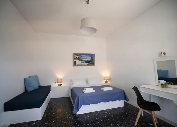 Pyrgos Kallistis hotels near Art Space