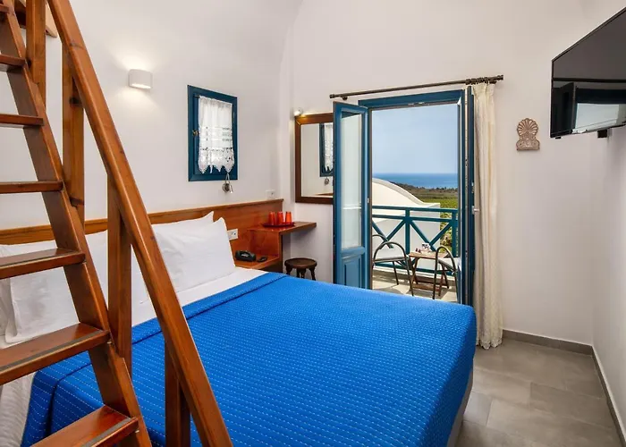 Hotels in Akrotírion