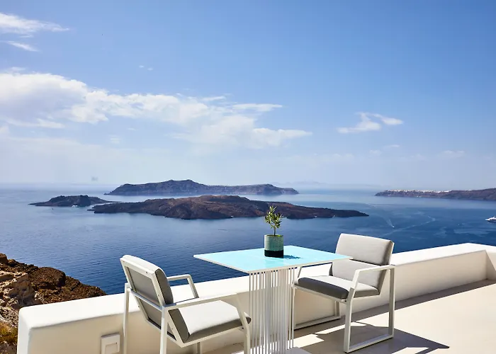 Vacation homes in Santorini