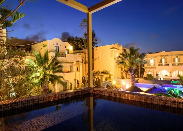 Hotel vicino a Parco Acquatico Santorini