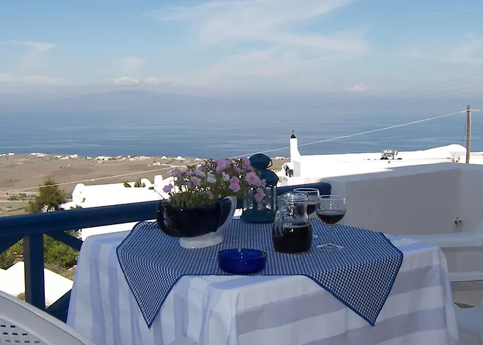 Kiklamino Sunset Suites Ia