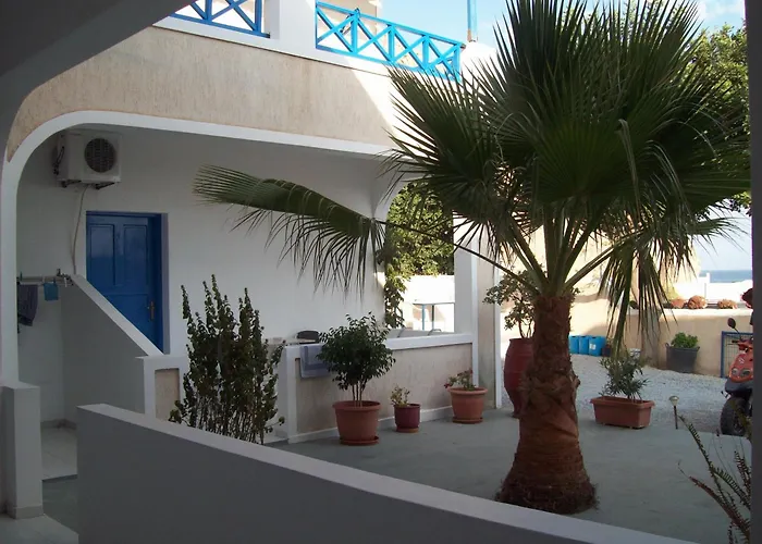 Spiridoula Villa - Santorini Seaside Retreats Perissa  che accetta animali