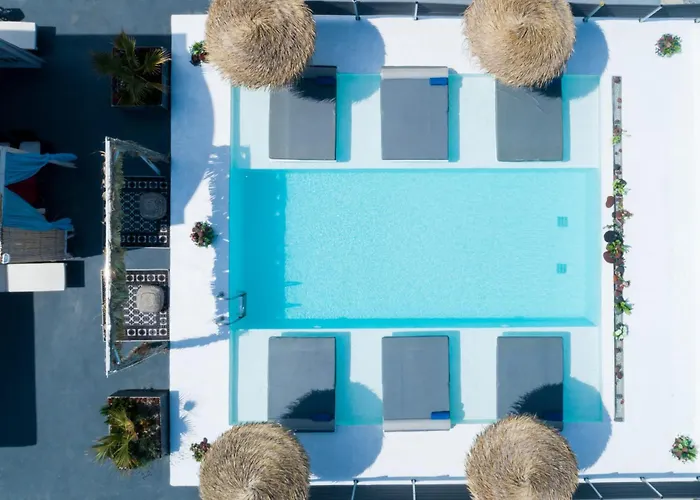 Nalu Suites Φηρά