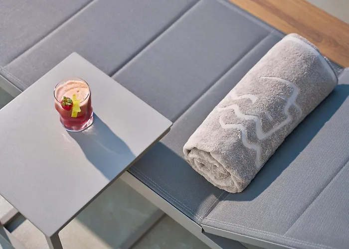 Topos Exclusive Santorini Imerovigli 