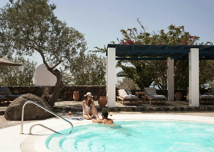 Megalochori (Santorini) Hotels With Jacuzzi in Room