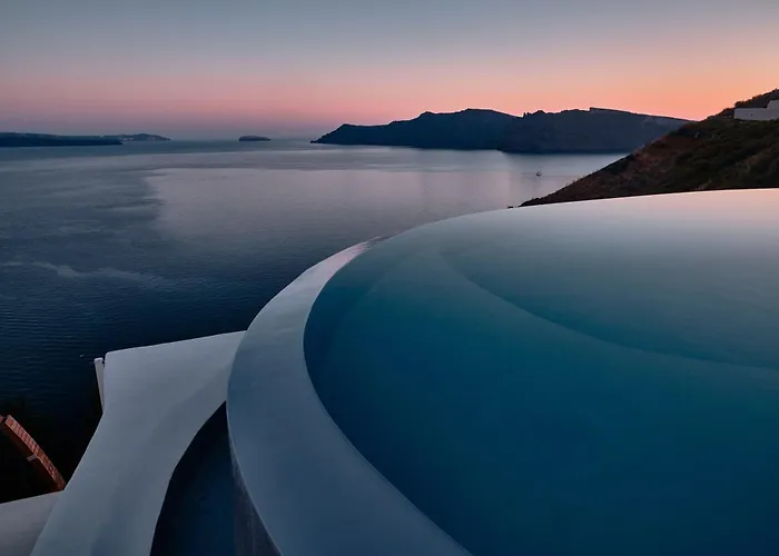 Hotel con jacuzzi a Santorini