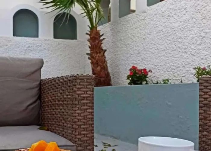 Lefkothea Hotel Kamári