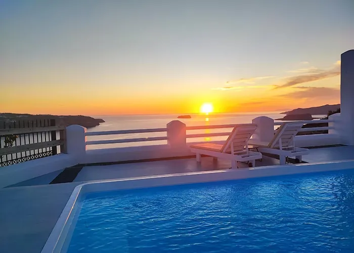 Megalochori (Santorini) hotels near Art Space