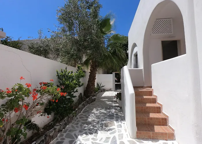 Anny Studios & Rooms Perissa Beach