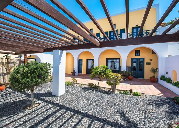 Pet friendly Kalimera Hotel Akrotiri 