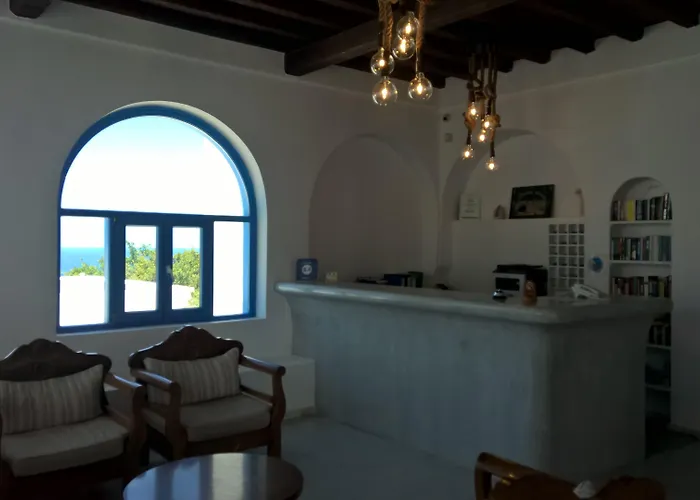 Hoteles de 3 Estrellas en Oia (Santorini) 