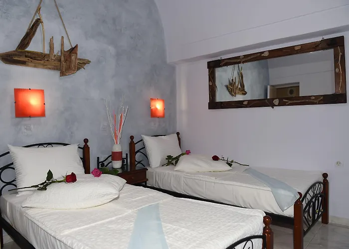 Villa Toula Fira 