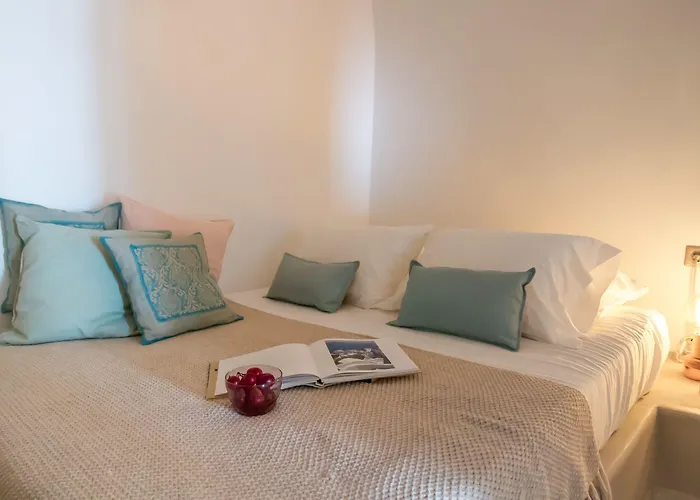 Pet friendly Cleo'S Dream Villa Oia 