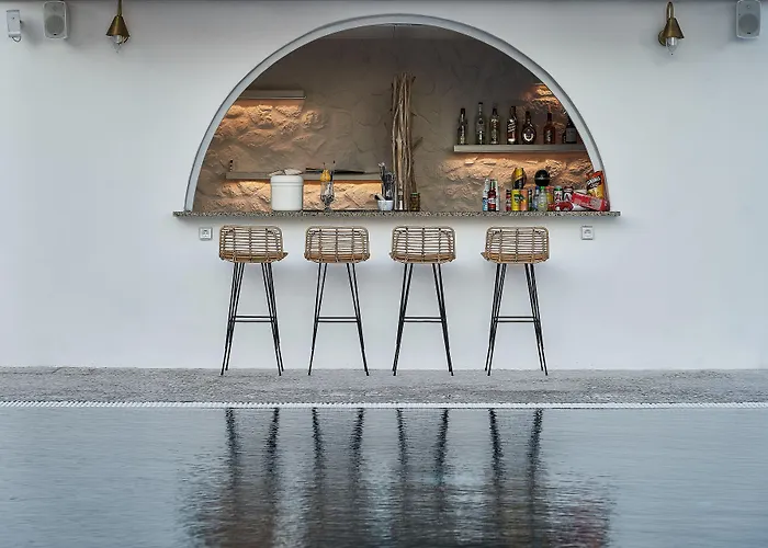 Petri Suites Agios Georgios 