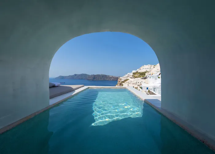 Echoes Luxury Suites Oia 