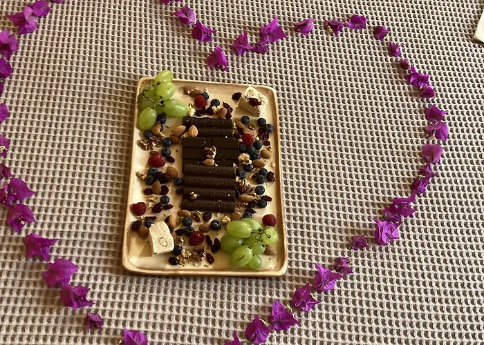 Ethos Vegan Suites Fira, Santorini