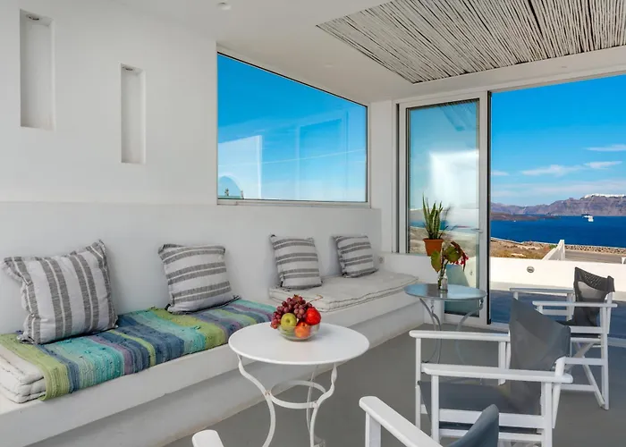 Pet friendly Acrothea Suites And Villas - Akrotiri Caldera - Santorini