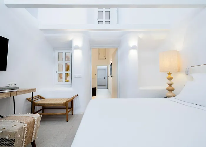 Casasunsha Hybrid Retreat Santorini Ξενοδοχείο Φηρά