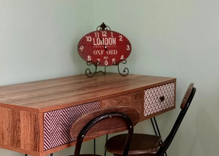 Lefteris Traditional Rooms Φηρά