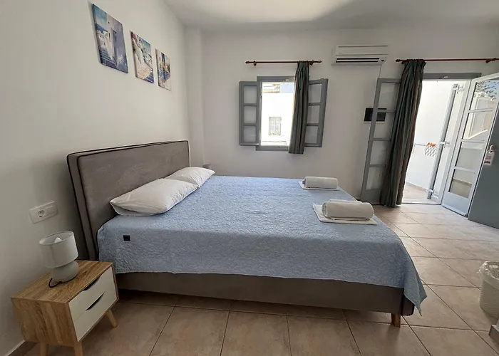 Tarelis Beach Apartments & Studios Kamári