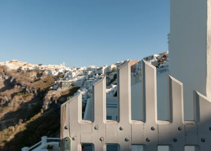 Fira (Santorini) Hotels With Amazing Views