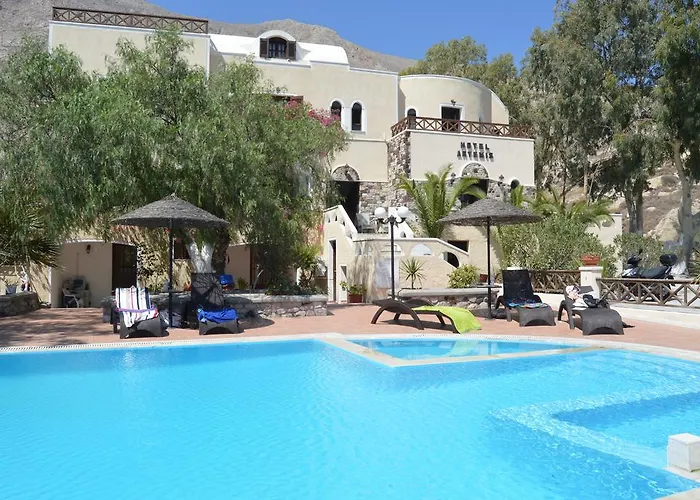 Hoteles cerca de Antigua Thira