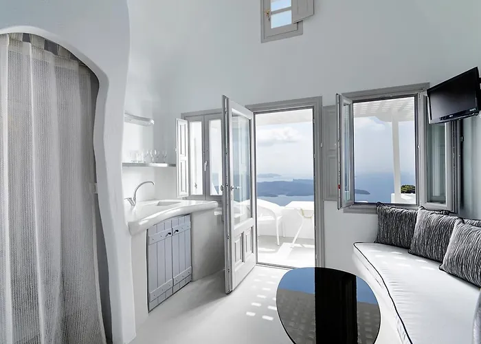 Hotel di lusso a Imerovigli (Santorini) vicino a Vulcano