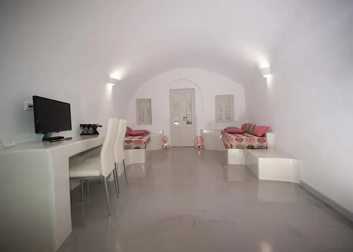 Lefteris Traditional Rooms Φηρά