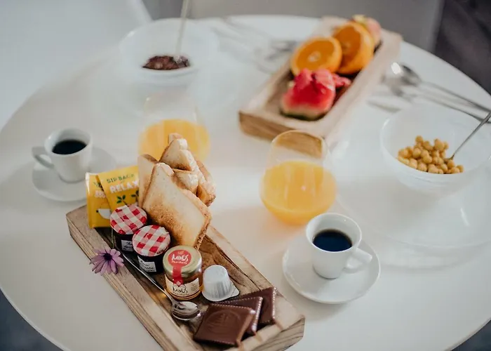 Hotels nahe Kulturzentrum Megaro Gyzi