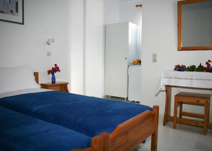 Semprou Rooms Perissa 